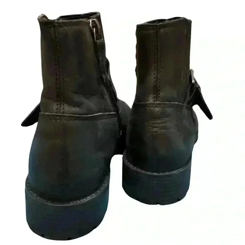 Clarks women’s 6.5 Clarkwell strap boots black buckle closure side zipper